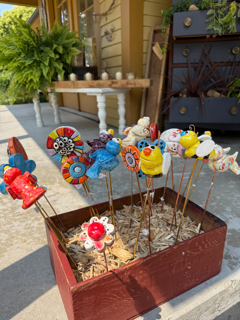 Jewelry Adorn Plantstickgrouping