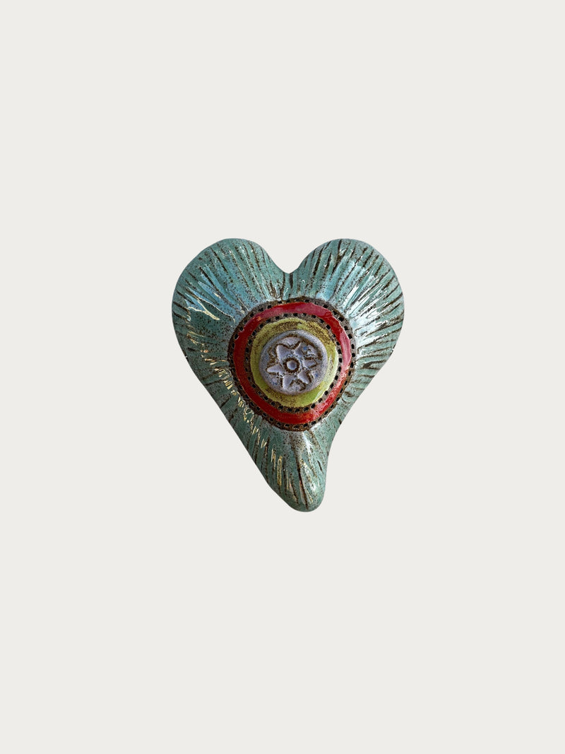 Circlebuttoninblueheart