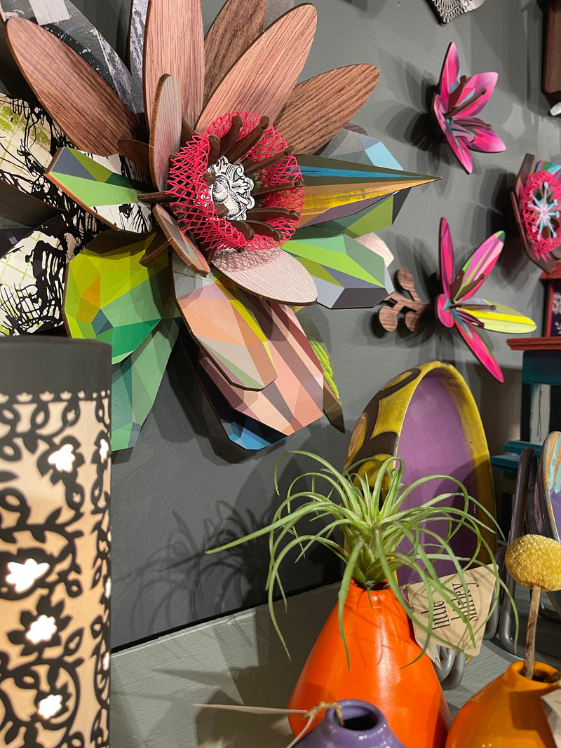 Miho Flowers Store